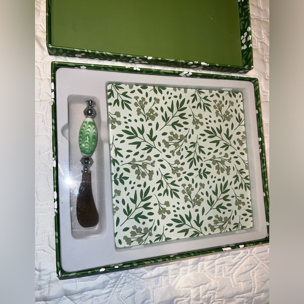 Countryside Glass Serving Board with Spreader by Two’s Company